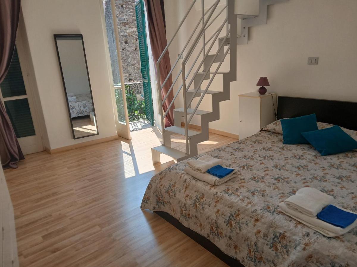 La Casetta Di Giulia Dolceacqua Extérieur photo